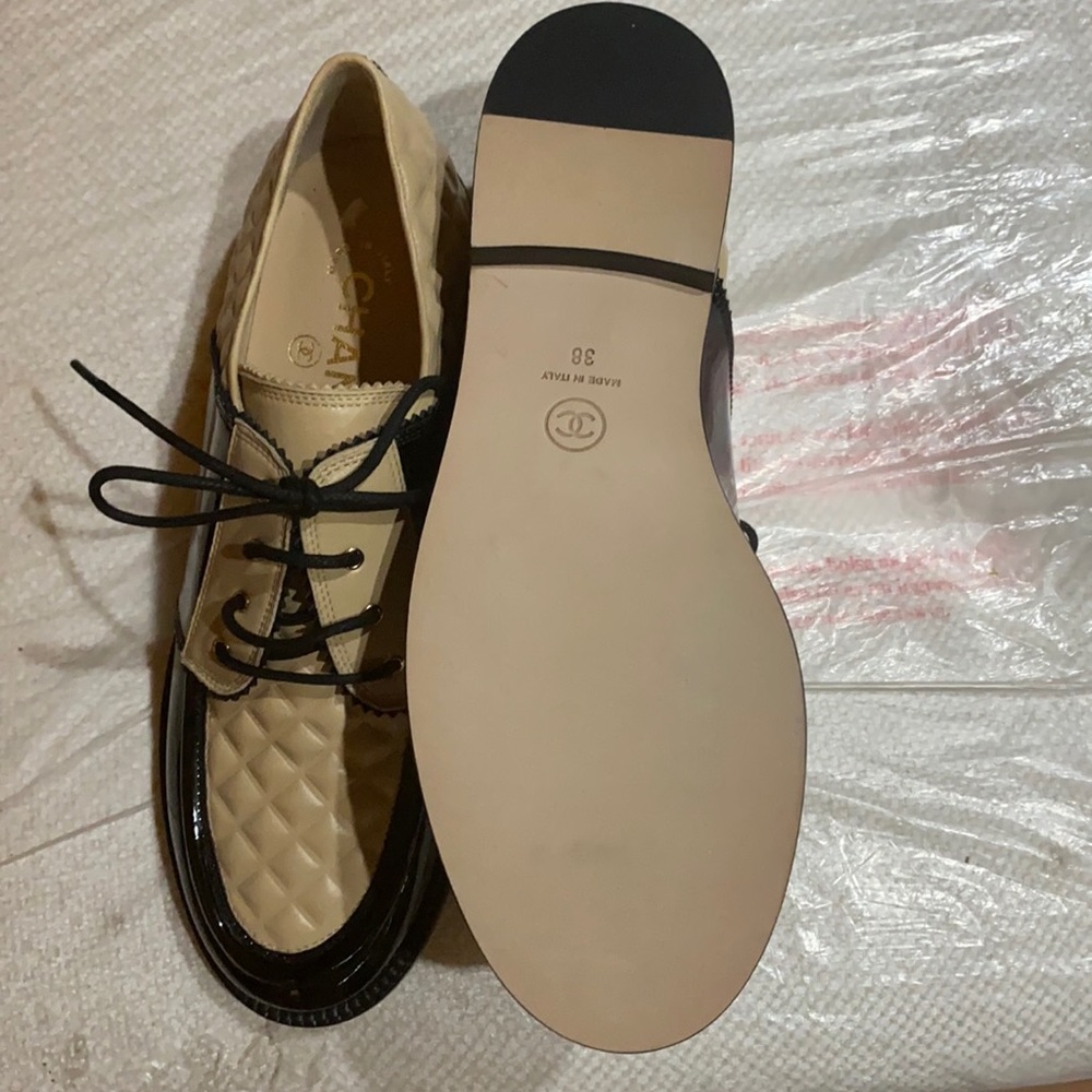 These shoes are new unworn